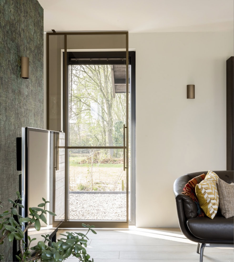 Moderne loopdeur in een stijlvolle woonruimte.