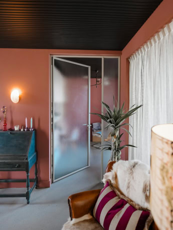 Beige scharnierdeur Aluwdoors