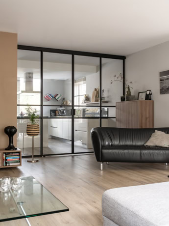 Dubbele schuifdeur met zijpanelen van aluminium