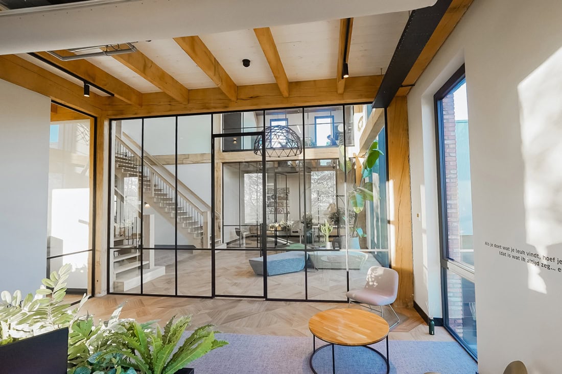 Scharnierdeur met bovenlicht