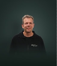 Assembler of Aluwdoors