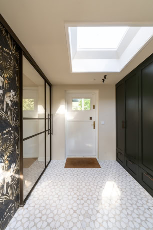 Aluminium sliding door in hallway