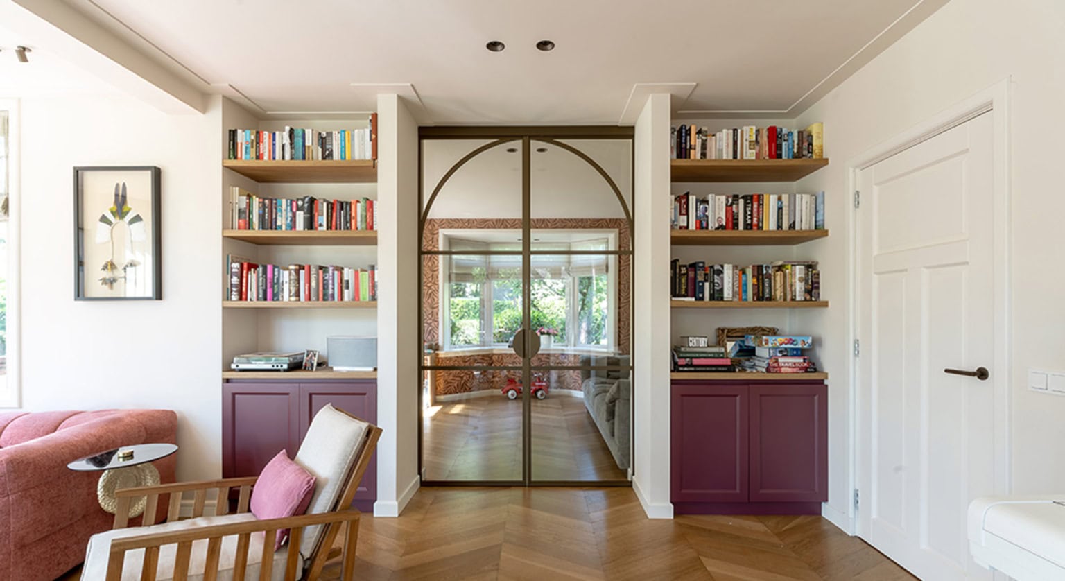 Elegant steel sliding door with rounded detailing and luxurious finish, perfect for a modern and stylish interior finish.