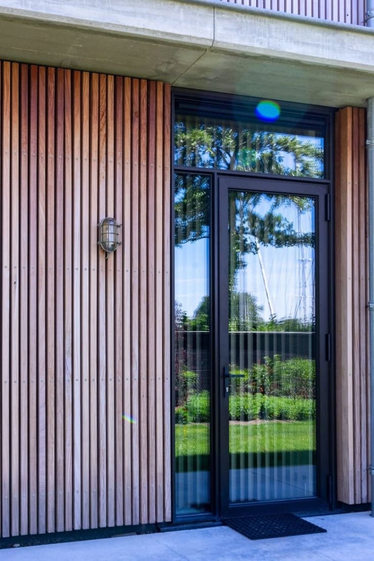 This is the posted backdoor of Aluwdoors.