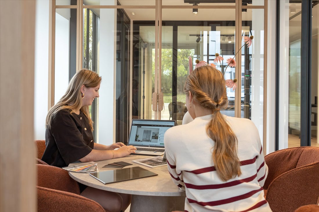 Stalen deuren en wanden op maat van hoge kwaliteit, passend bij elk interieur en ontwerp, voor een moderne en stijlvolle uitstraling.