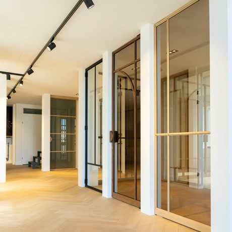 Verschil tussen aluminium en fineerdeuren