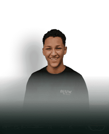 Robuuste stalen deuren op maat voor een stijlvolle en veilige uitstraling.