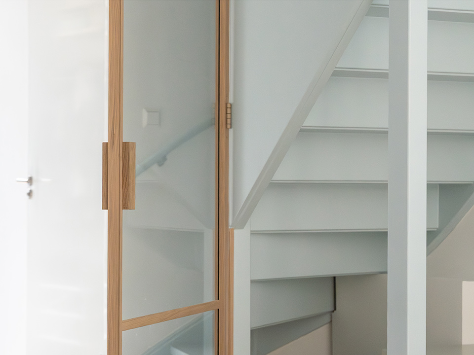 Voordelen van fineerdeuren